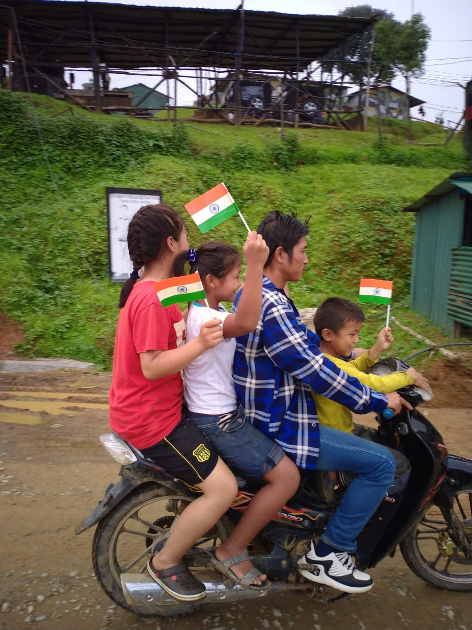 Manipur People Celebrates Independence Day With Assam Rifles KRC TIMES