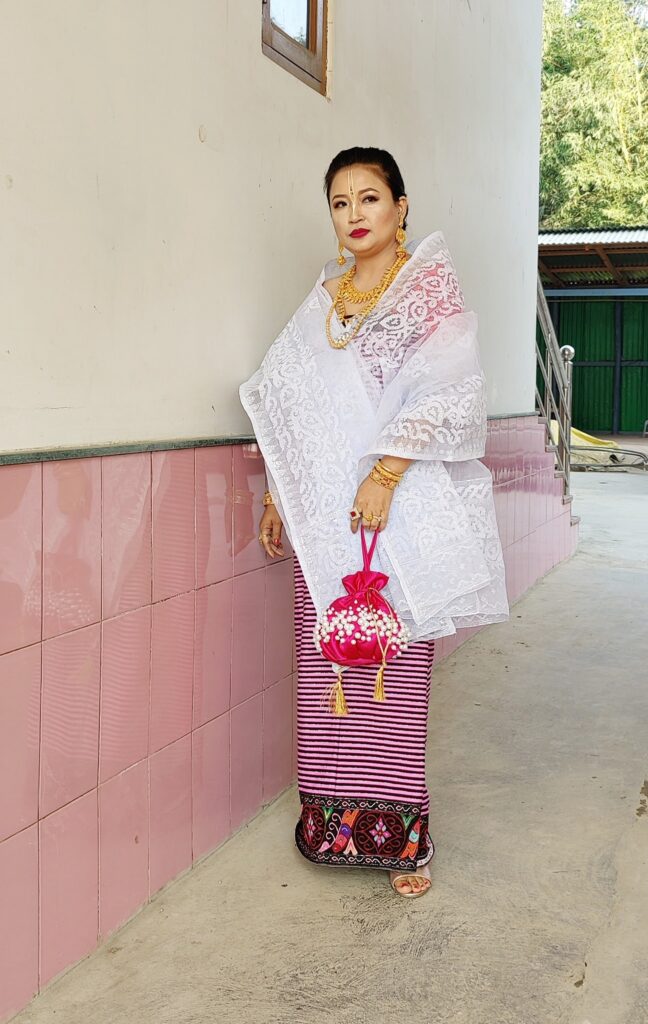 Rongmei Kabui Traditional Dress Manipur Stock Photo 2361925351 |  Shutterstock